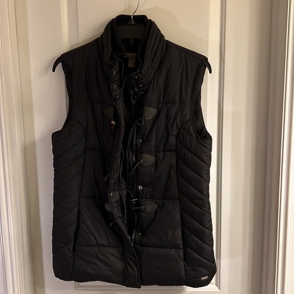 Roots73 Women’s Black Down Vest - Picture 2 of 9
